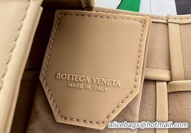 Perfect Bottega Veneta Candy Cassette Intreccio Leather Mini Bag 667048 Beige 2023