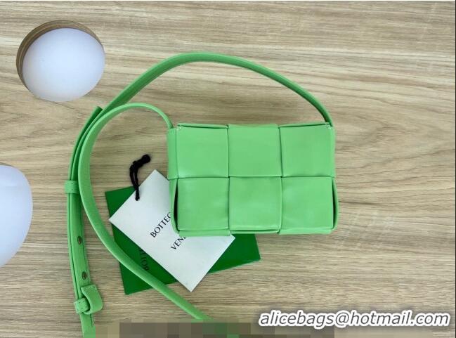 Low Price Bottega Veneta Candy Cassette Intreccio Leather Mini Bag 667048 Green 2023