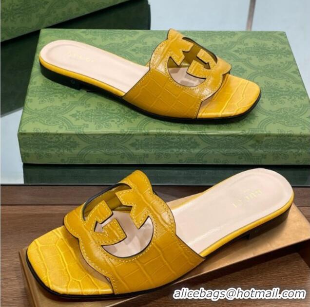 Good Looking Gucci Interlocking G Cut-out Flat Slide Sandal in Yellow Embossed Leather 302120