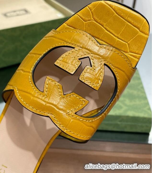 Good Looking Gucci Interlocking G Cut-out Flat Slide Sandal in Yellow Embossed Leather 302120