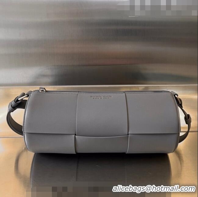 Promotional Bottega Veneta Medium Canette Bag in Maxi-Intrecciato Leather 741562 Grey 2023