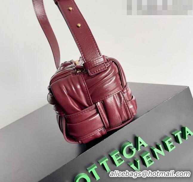 Famous Brand Bottega Veneta Small Brick Cassette Bag in Foulard Intreccio Leather 736233 Burgundy 2023