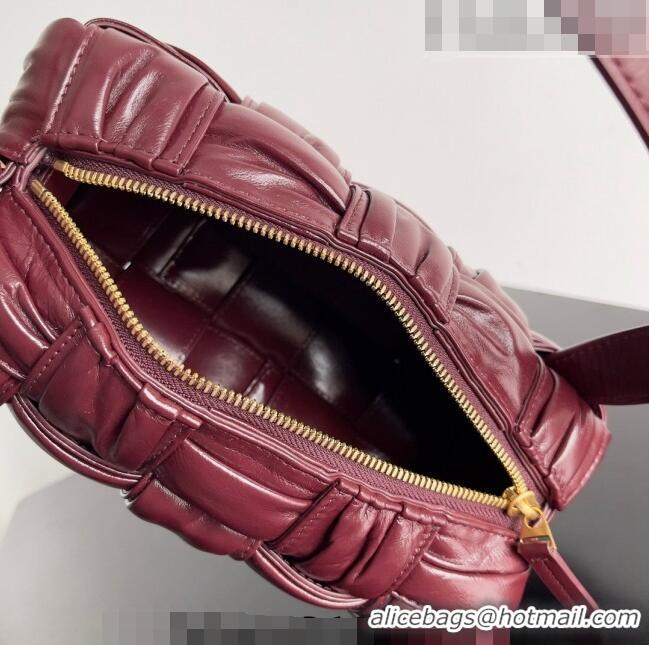 Famous Brand Bottega Veneta Small Brick Cassette Bag in Foulard Intreccio Leather 736233 Burgundy 2023