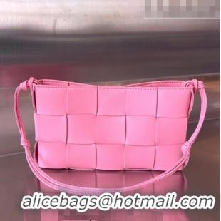 Famous Brand Bottega Veneta Cassette Pouch On Strap in Intreccio leather 730543 Pink 2023