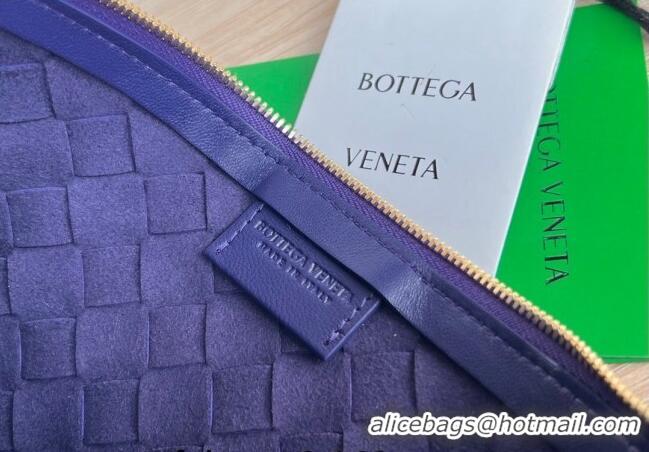 Shop Promotional Bottega Veneta Small Turn Pouch in Intrecciato leather 701023 Purple 2023