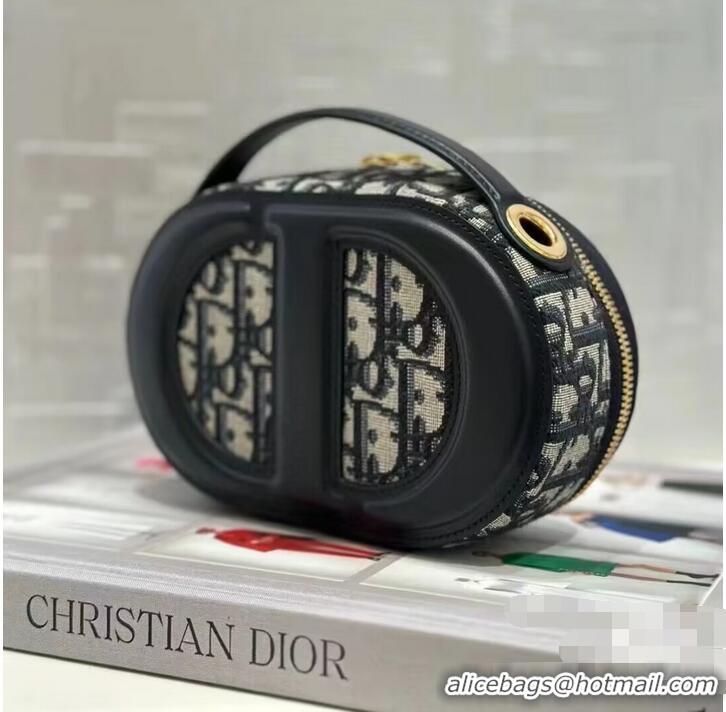 Inexpensive CD SIGNATURE OVAL CAMERA BAG Blue Dior Oblique Jacquard S2201UTZQ