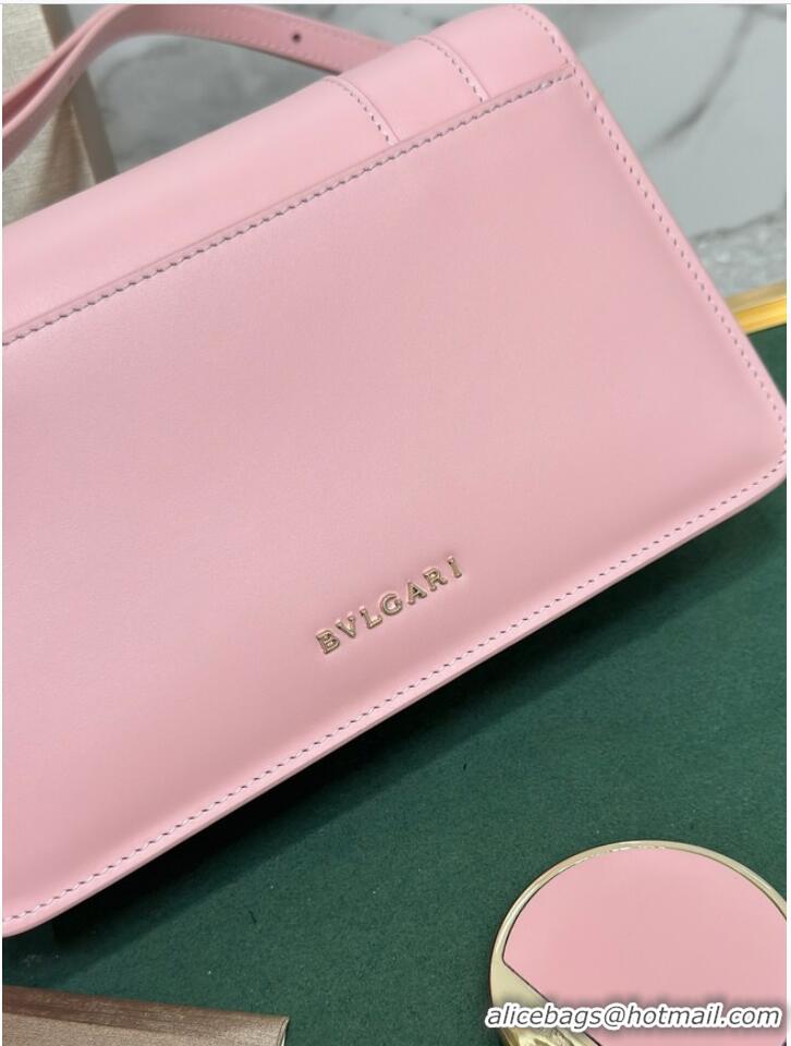 Famous Brand Bvlgari Serpenti Forever leather crossbody bag 292104 pink