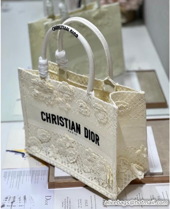 Trendy Design MEDIUM DIOR BOOK TOTE D-Lace Embroidery M1296ZE-2