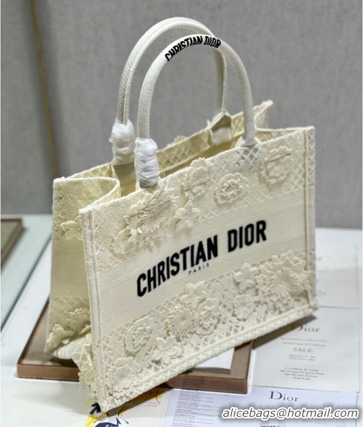 Trendy Design MEDIUM DIOR BOOK TOTE D-Lace Embroidery M1296ZE-2