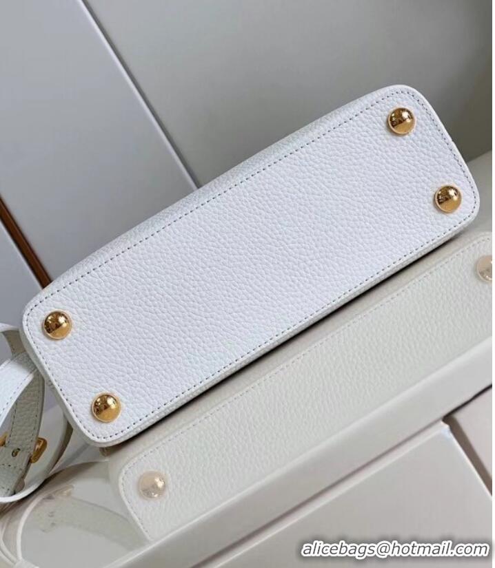 Top Grade Louis Vuitton Capucines BB M21043 white