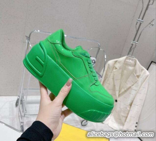 Stylish Fendi Fashion Show Low-top Platform Sneakers 7cm in Green Brushed Leather 329041