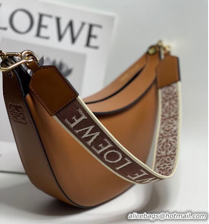 Famous Brand Loewe Original Leather Shoulder Handbag 3073 Brown