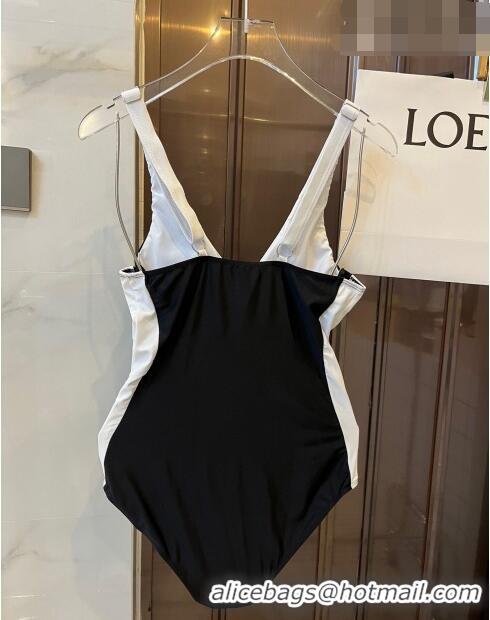 ​Buy Fashionable Chanel Swimwear 0613 White/Black 2023