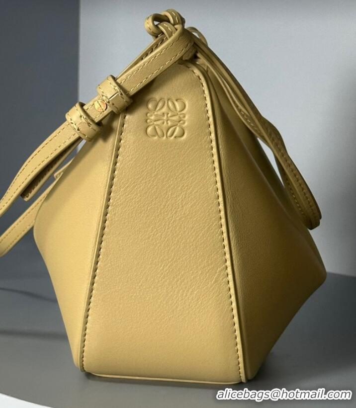 Grade Quality Loewe Original Leather Shoulder Handbag C923 Yellow