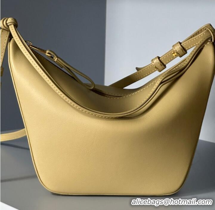 Grade Quality Loewe Original Leather Shoulder Handbag C923 Yellow