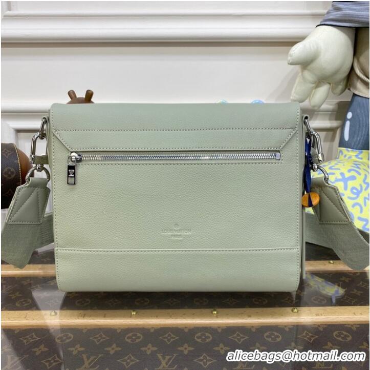 Top Quality Louis Vuitton Takeoff Messenger M22505 Sage