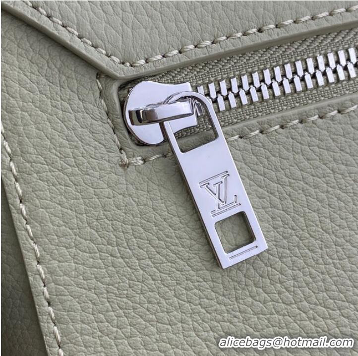 Top Quality Louis Vuitton Takeoff Messenger M22505 Sage