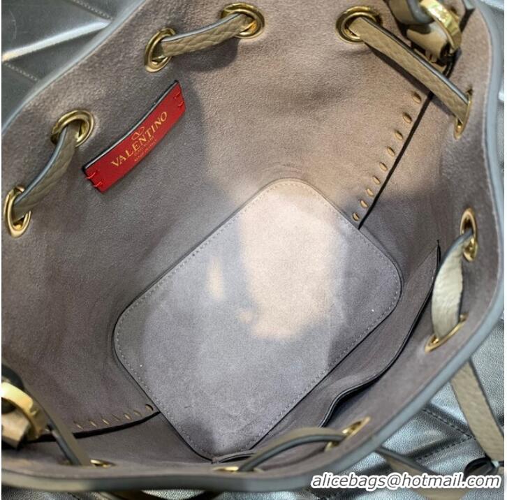 Top Quality VALENTINO VLOGO SIGNATURE Lambskin nano Bucket Bag 0319 gray