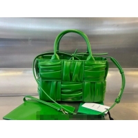 Good Quality Bottega Veneta Mini Arco Tote Bag in Foulard Intreccio Leather 729042 Green 2023