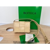 Perfect Bottega Veneta Candy Cassette Intreccio Leather Mini Bag 667048 Beige 2023