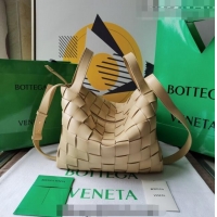 Popular Style Bottega Veneta Bowling Cassette Bag in Intreccio Leather 730327 Porridge Beige 2023