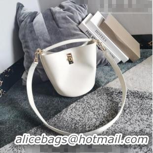 Famous Brand Celine Teen Bucket Bag 16 in Smooth Calfskin 197573 White 2023