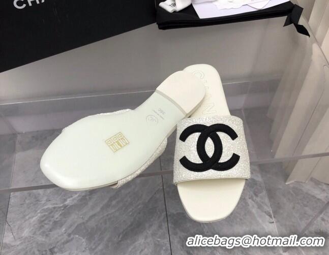 Good Looking Chanel CC Sequins Flat Slide Sandals White 327006