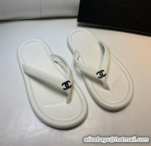 Pretty Style Chanel Vintage Rubber Flat Slide Thong Sandals White 0327053