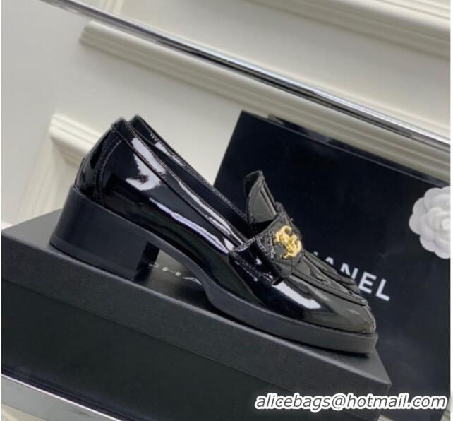 Shop Duplicate Chanel Patent Calfskin Loafers with CC Strap Black 328014