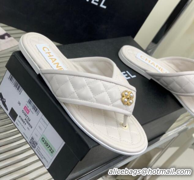 Unique Style Chanel Quilted Calfskin Flat Slide Thong Sandals with Pearl Bloom White 328023