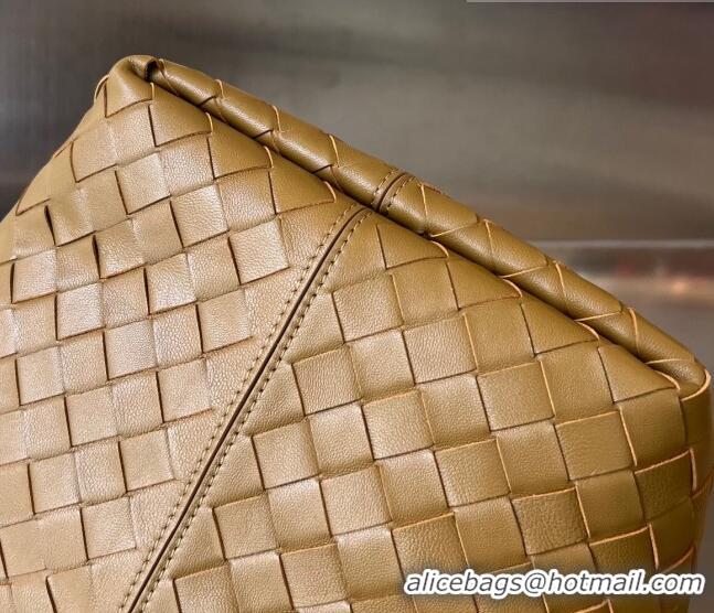 Promotional Bottega Veneta Small Flip Flap Tote Bag in Intrecciato Leather 754916 Brown 2023