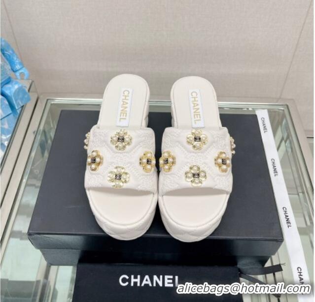 Sumptuous Chanel Lambskin Platform Slide Sandals 6cm with Pearl Bloom White 328125