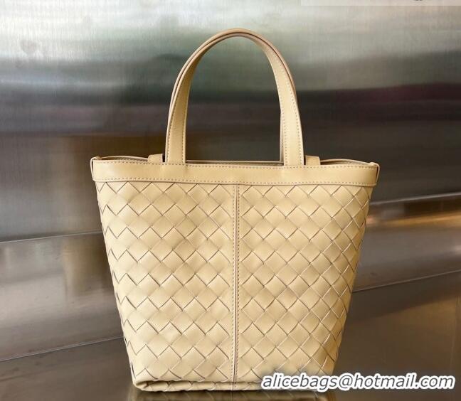 Promotional Bottega Veneta Small Flip Flap Tote Bag in Intrecciato Leather 754916 Oat Yellow 2023