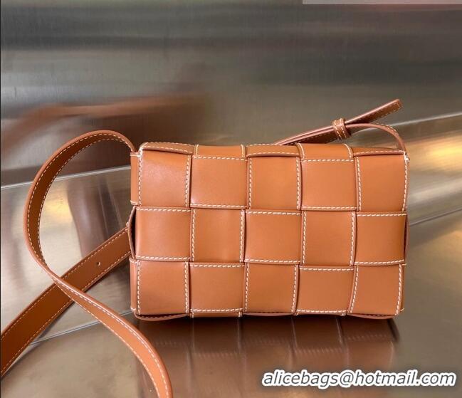 Promotional Bottega Veneta Cassette Medium Crossbody Bag with Edge-stitching 758105 Wood Brown 2023