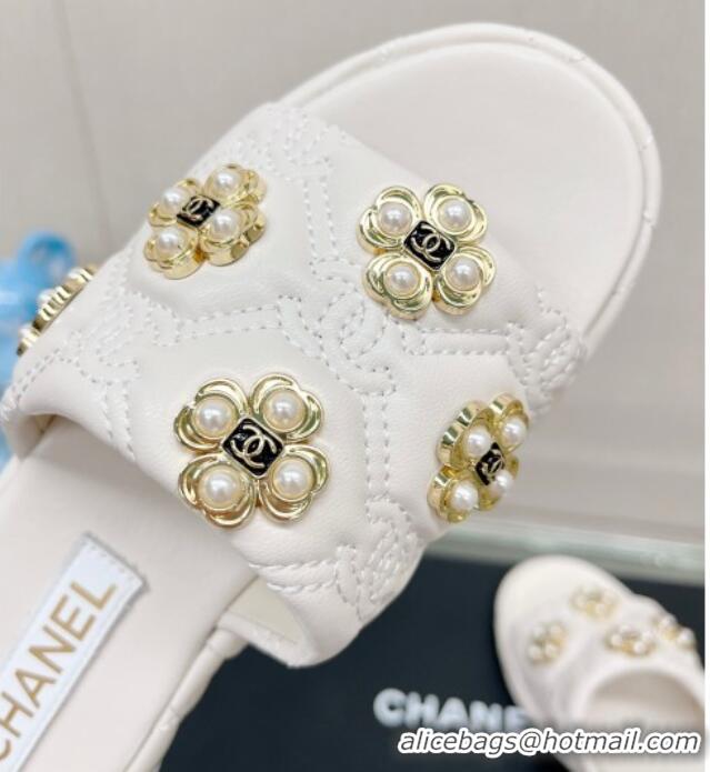 Durable Chanel Lambskin Slide Sandals with Pearl Bloom White 328129