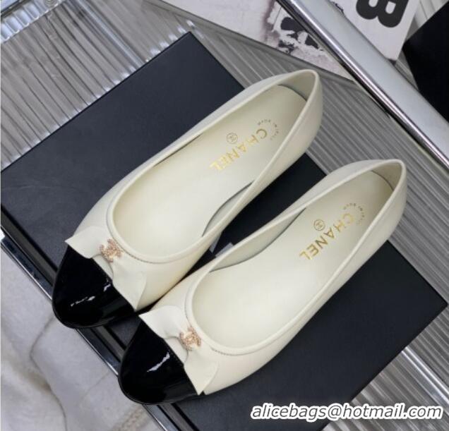 Crafted Chanel Lambskin & Patent Leather Ballerinas Flat with Bow G39999 White 403094