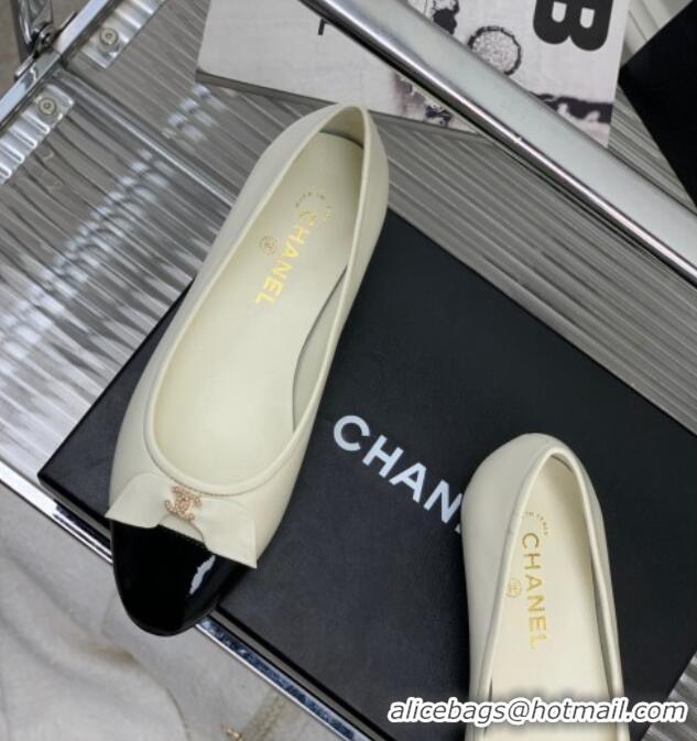 Crafted Chanel Lambskin & Patent Leather Ballerinas Flat with Bow G39999 White 403094