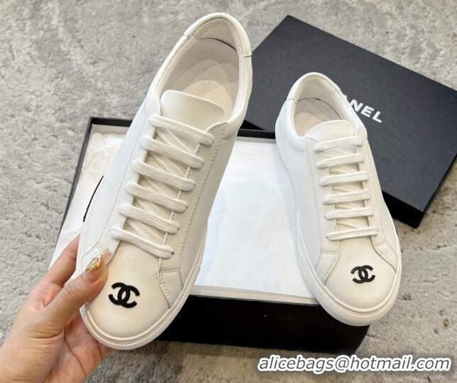 Top Design Chanel Vintage CC Calfskin Sneakers White/Black 403101