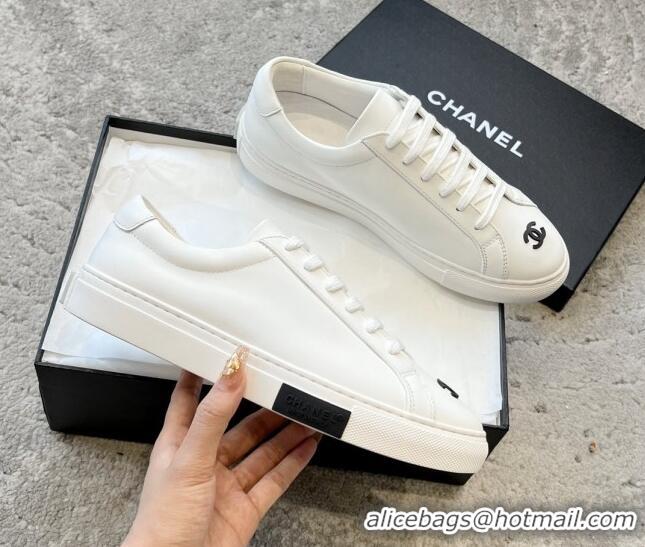 Top Design Chanel Vintage CC Calfskin Sneakers White/Black 403101