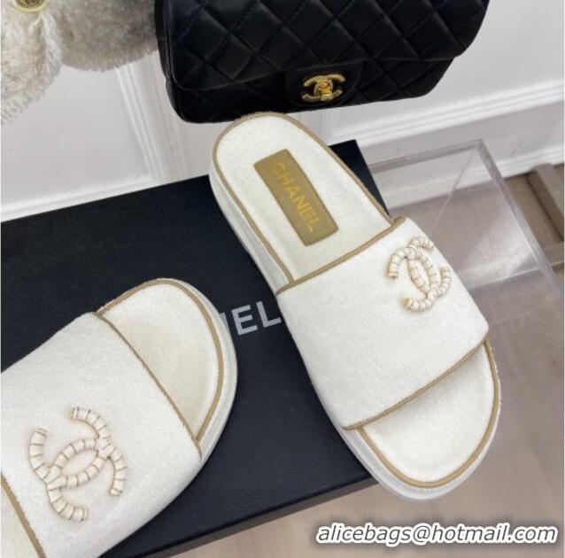 Good Looking Chanel Towel Cloth Flat Slide Sandals White 428132