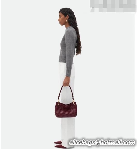 Famous Brand Bottega Veneta Medium Clicker Shoulder Bag in Padded Intreccio Leather 730968 Barolo Red 2023