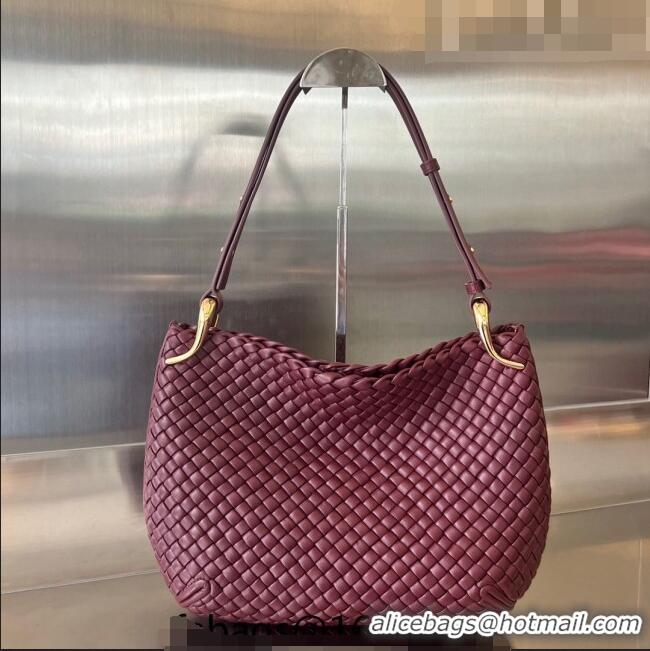 Famous Brand Bottega Veneta Medium Clicker Shoulder Bag in Padded Intreccio Leather 730968 Barolo Red 2023