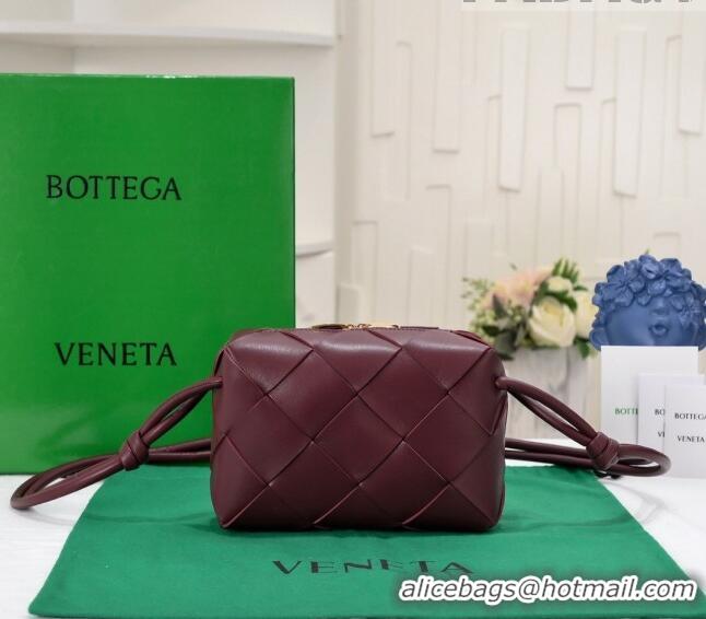 New Design Bottega Veneta Small Cassette Camera Bag in Intreccio Leather 709417 Barolo Red 2023