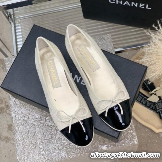 Purchase Chanel CC Quilted Calfskin Flat Ballerinas White 505088