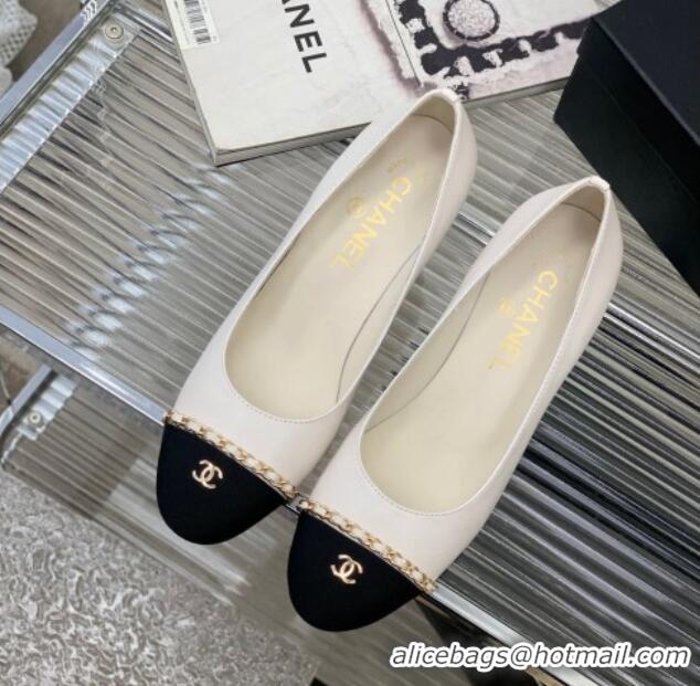 Shop Duplicate Chanel Calfskin Pumps 6.5cm with Chain White 505097