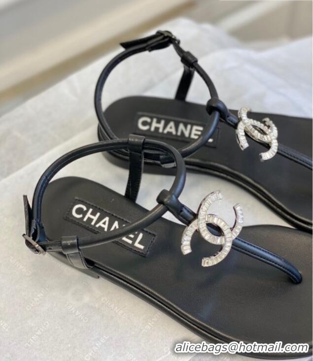 Luxurious Chanel Lambskin Flat Thong Sandals with Crystal CC G39728 Black 525025