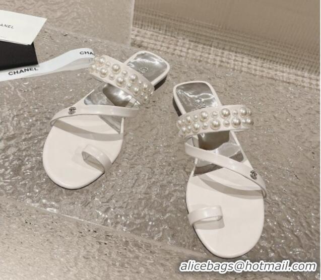 Stylish Chanel Calfskin Pearl Flat Slide Sandals White 527023