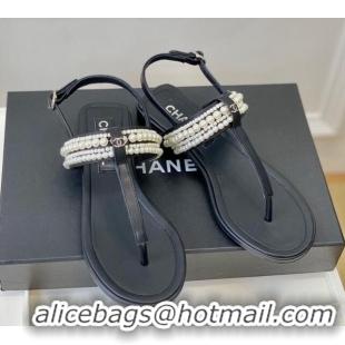 Stylish Chanel Leather Flat Thong Sandals with Pearls Black 619090