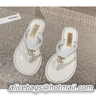 Discount Chanel Leather Flat Thong Slide Sandals with Metal CC White 619099