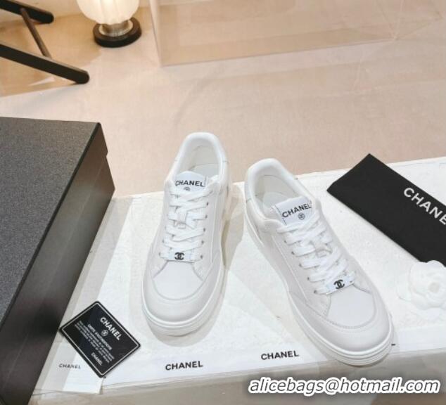 Stylish Chanel Calfskin Sneakers G45085 White